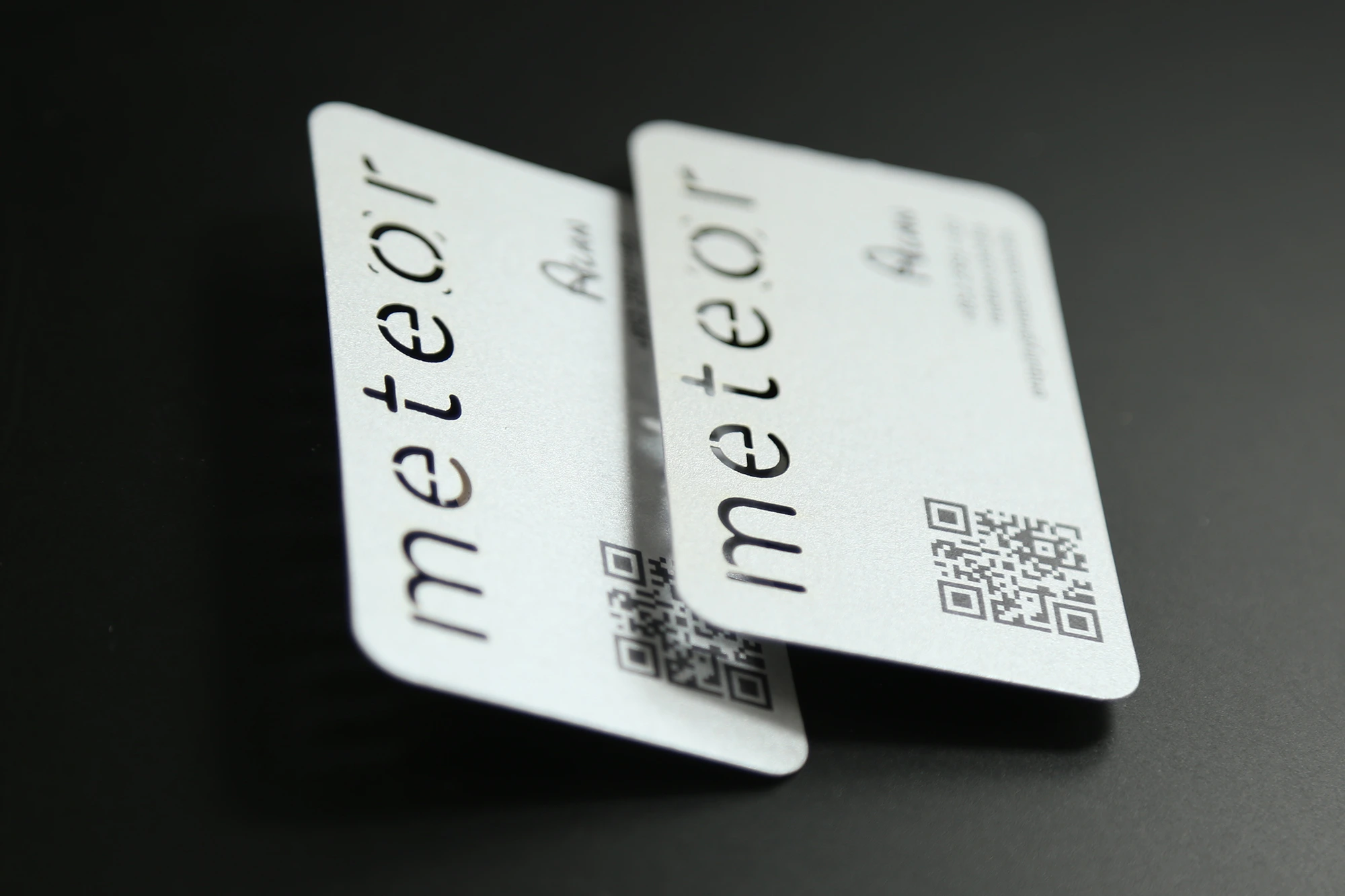 White business cards with rounded corners and clean die cut edges